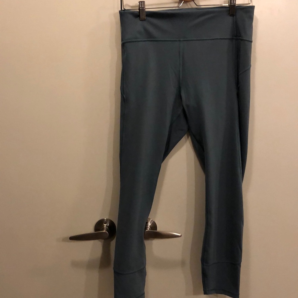 Lululemon In Movement 25” Inseam Tight